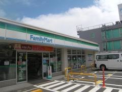ファミリーマート　版画美術館入口店