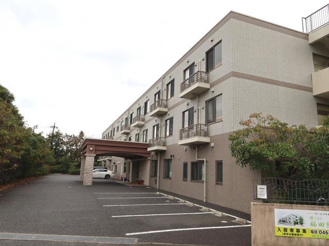 耀やまと 施設外観