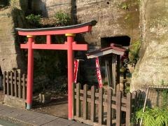 智岸寺稲荷