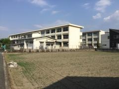 葦高小学校