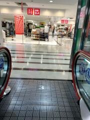 ユニクロ　浦和コルソ店