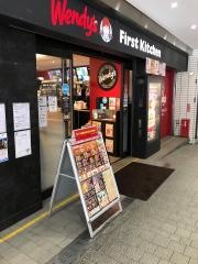 ウェンディーズ・ファーストキッチン　鶴見ミナール店