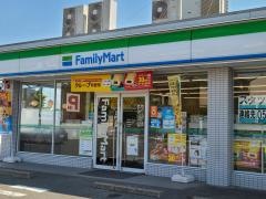 ファミリーマート　豊明鎗ヶ名店