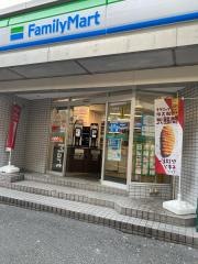 ファミリーマート　ＪＲ天満駅前店