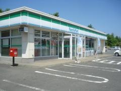 ファミリーマート　滝沢津軽街道店