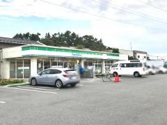 ファミリーマート　松が丘二丁目店