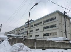 高山市立西小学校