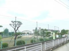 曽根小学校