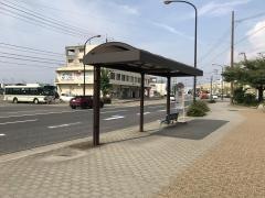 「新居浜営業所」バス停留所