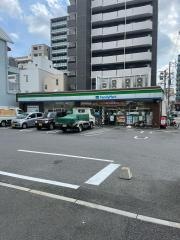 ファミリーマート　名古屋千代田店