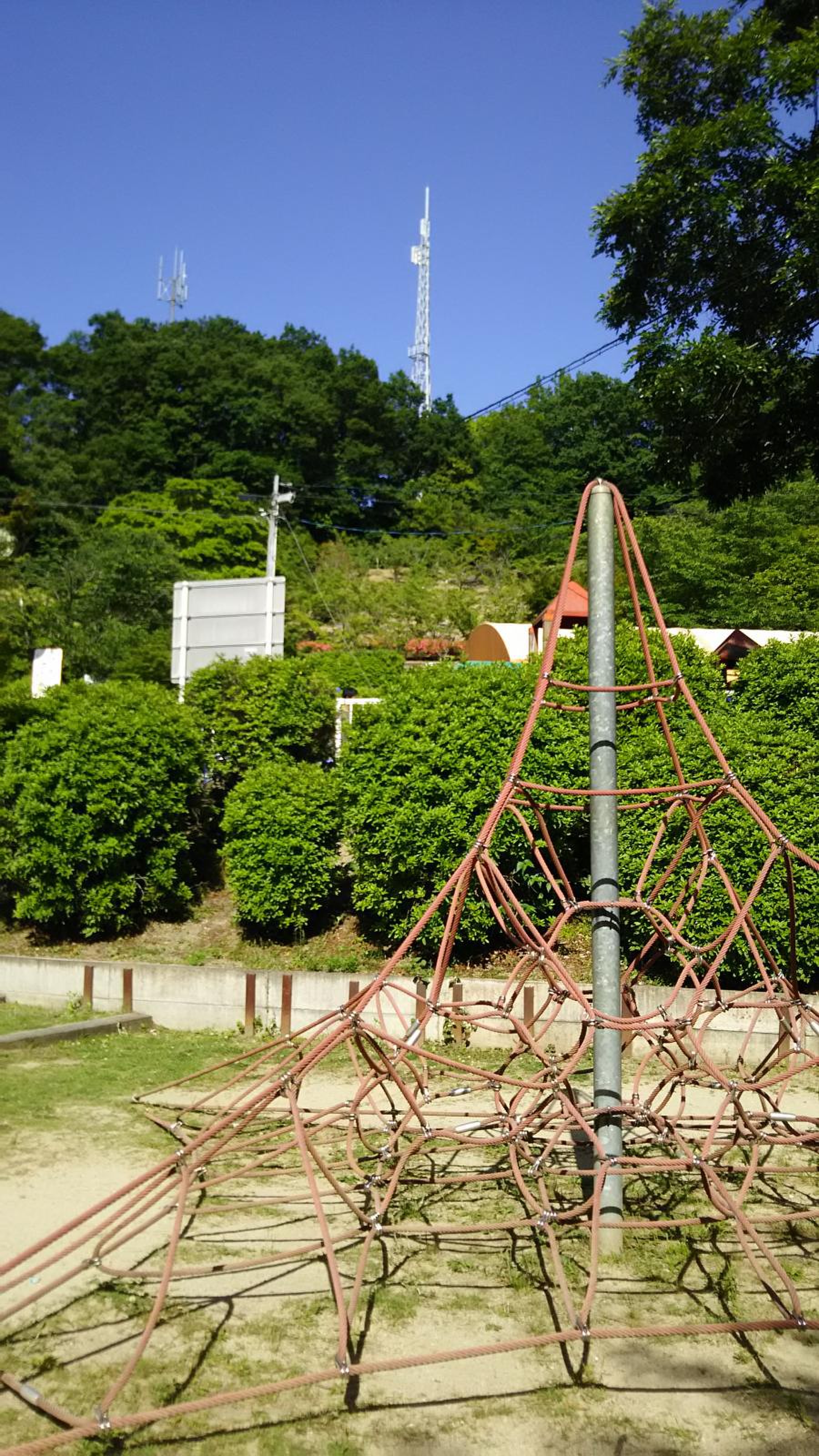 玉手 山 公園