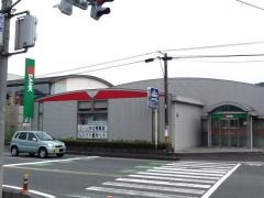 トマト銀行久世支店