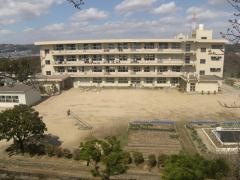旭丘小学校