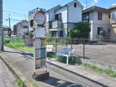 「蓮生寺前」バス停留所