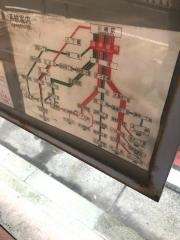 「新川橋」バス停留所