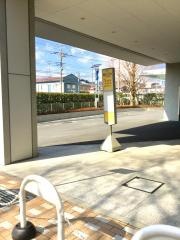 「神奈川工科大学」バス停留所