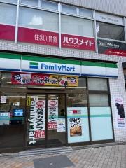 ファミリーマート　相模大野南口店
