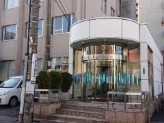 津信用金庫津駅前支店