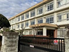 平塚市立浜岳中学校