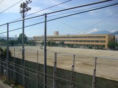 敷島南小学校