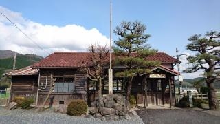 美作滝尾駅