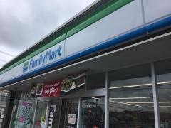 ファミリーマート　稲毛山王店