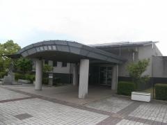 木津川市立山城図書館