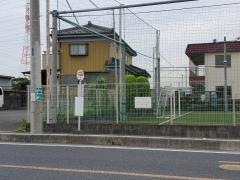 「八潮高校入口」バス停留所