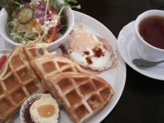 ＷＩＮＤ　ＯＦ　ＰＥＡＣＥ　ＣＡＦＥ