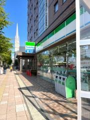 ファミリーマート　郡山ホテルアルファーワン店