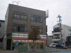 ローソンストア100　岐阜真砂町店