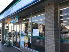 ファミリーマート　半田阿原町店