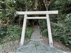 尾津神社