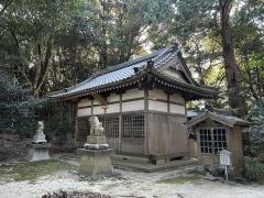 尾津神社