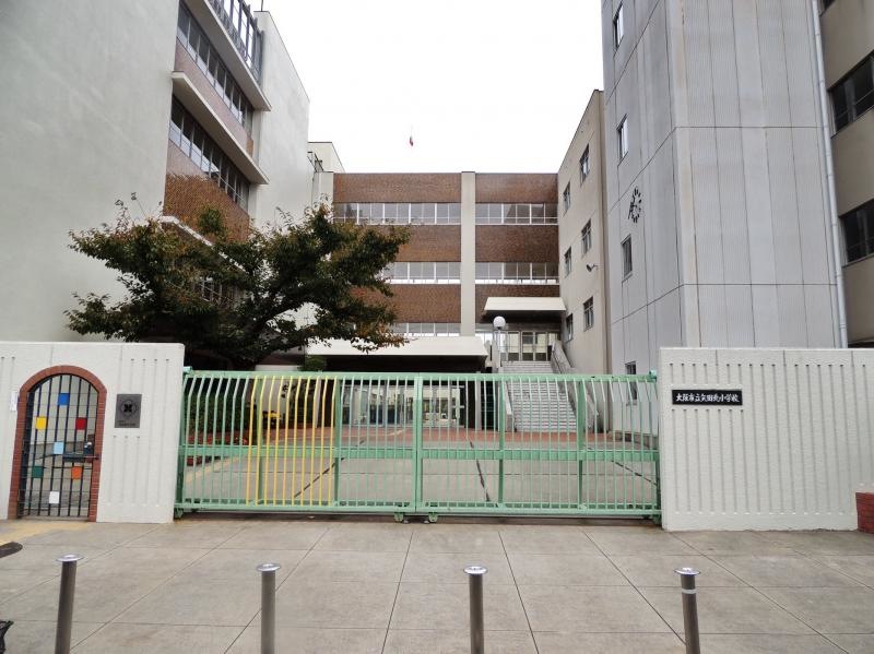 正面正門