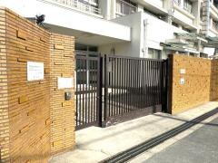 清水小学校