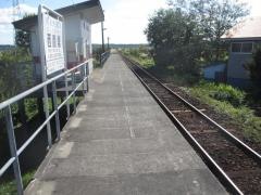 西鷹巣駅