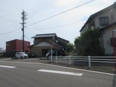 「美濃小前」バス停留所