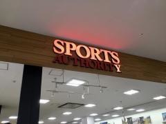 スポーツオーソリティ　沖縄ライカム店