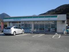ファミリーマート　松尾町店