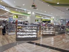 Ｓｅｒｉａ　イオン桑名ＳＣ店