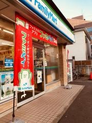ファミリーマート　瑞穂浮島町店