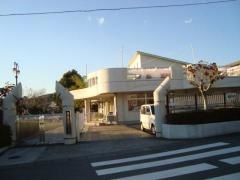 鷹岡保育園