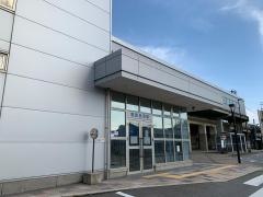 電鉄魚津駅
