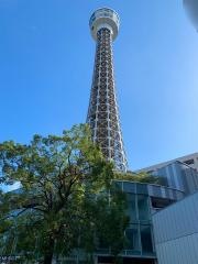 横浜マリンタワー