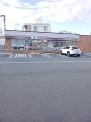 セブンイレブン　宜野湾神山１丁目店
