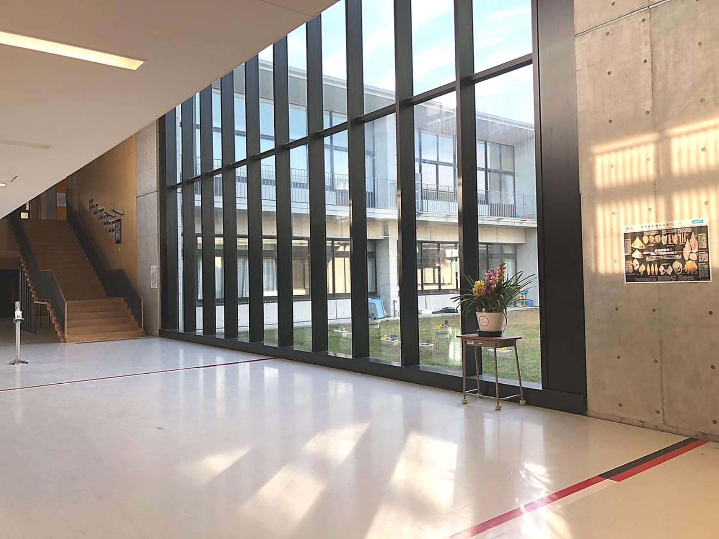 鈴鹿 市立 神戸 中学校