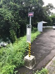 「遅越」バス停留所