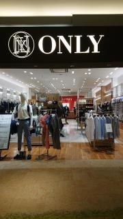 ＯＮＬＹ　ｍｏｚｏワンダーシティ店