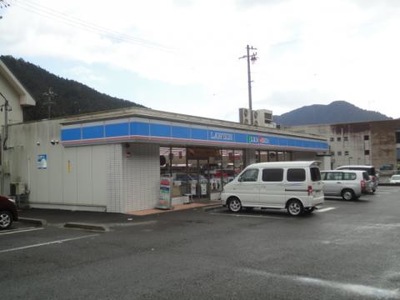 マーケットピア ローソン 郡上八幡中坪店 郡上市八幡町中坪